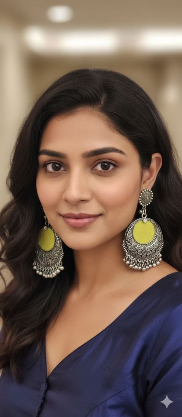 Aarikari Mint Whimsy Earring