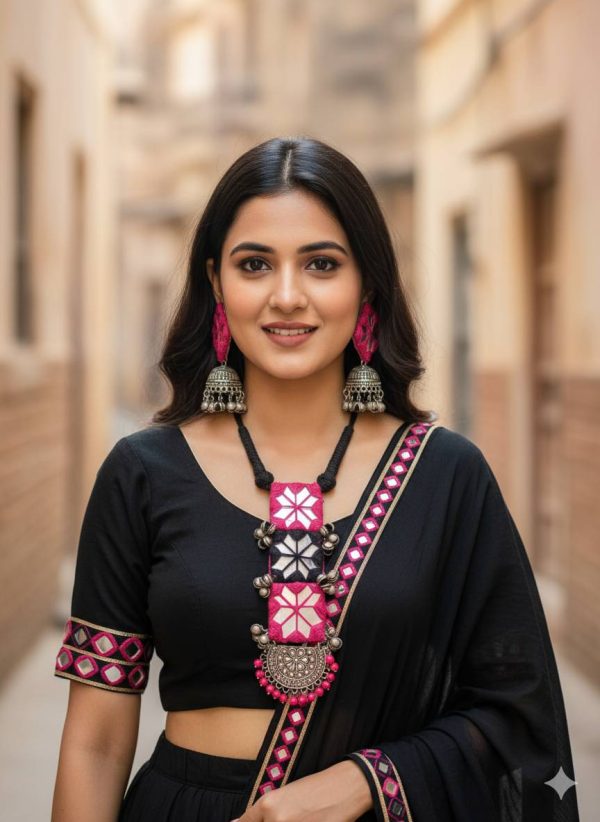 Gulabi Noor Set